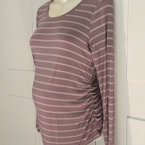 Long sleeve maternity top